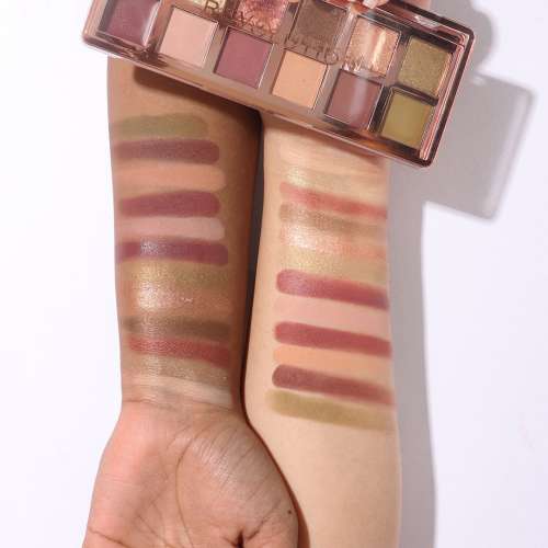 Makeup Revolution: The Eternal Icon Green Palette