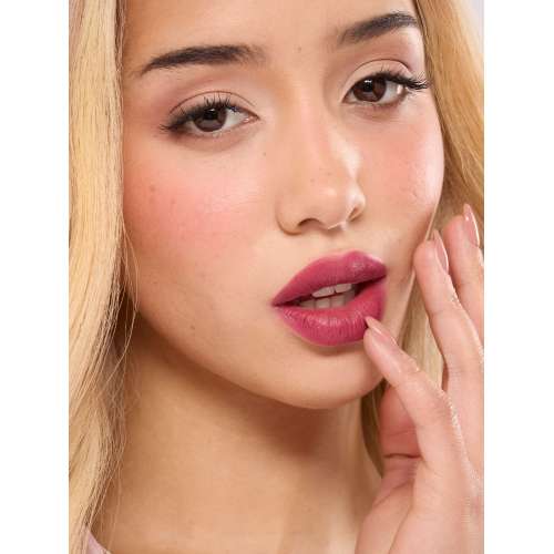 Makeup Revolution: Air Blur Matte Liquid Lipstick Rosewood