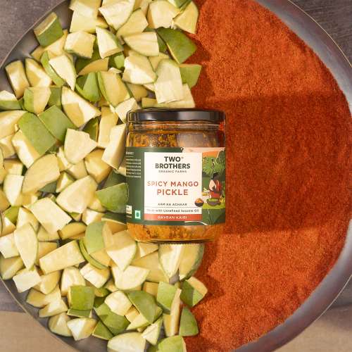 Two Brothers Organic Farms: Spicy Mango Pickle (300g)