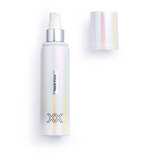 XX Revolution: MOISTURISING FIXING MIST