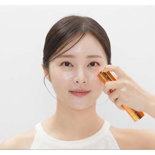 VT Cosmetics: Vita-Light Reedle Shot  300 | Brightening | Intensive Micro-Needling | Skin Renewal | Glow Boost | 50ml