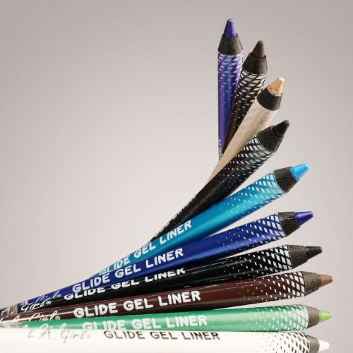 L.A.Girl: Glide Eyeliner- Black Magic
