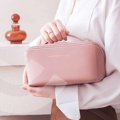GUBB: Multifunctional Makeup Travel Bag - Pink