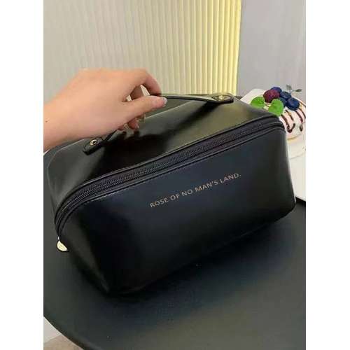 GUBB: Multifunctional Travel Makeup Bag - Black