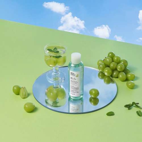Skinfood: Shine Muscat Bha Toner 200ml