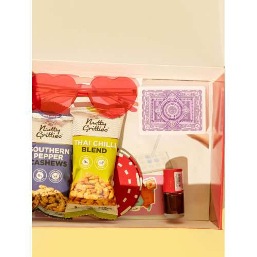 kindlife: Taash Party Box