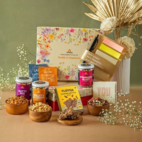 Omay Foods: Omay Foods Classic Treats New Years Gift Box  700gm