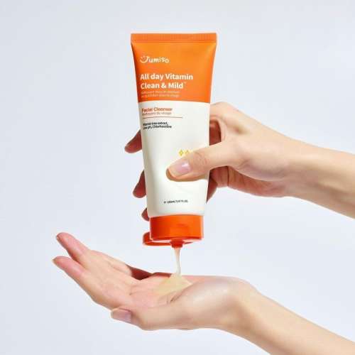Jumiso: All Day Vitamin Clean & Mild Facial Cleanser, 150ml