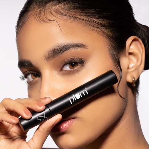 Plum: Plum Lash Drama 1-4-All Mascara   Length + Curl + Volume + Definition   100% Vegan & Cruelty Free   01 Black