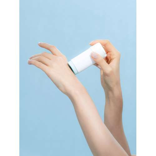 Beauty of Majesty: Water Bomb Sun Stick 19gm