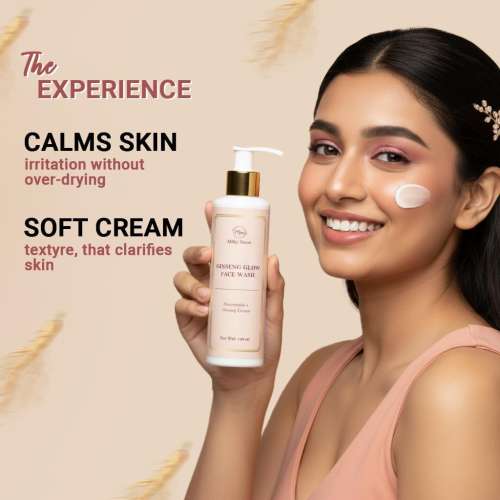 Milky Moon: Ginseng Glow Face Wash with Niacinamide, Hyaluronic Acid, Kojic Acid, Vitamin C & Gluton | Acne Control, Oil Balance & Brightening | 100ml