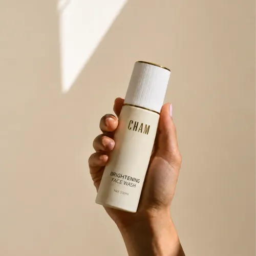 Cham Beauty: Brightening Face Wash for Glowing Skin | Deep Cleansing Formula |100ml