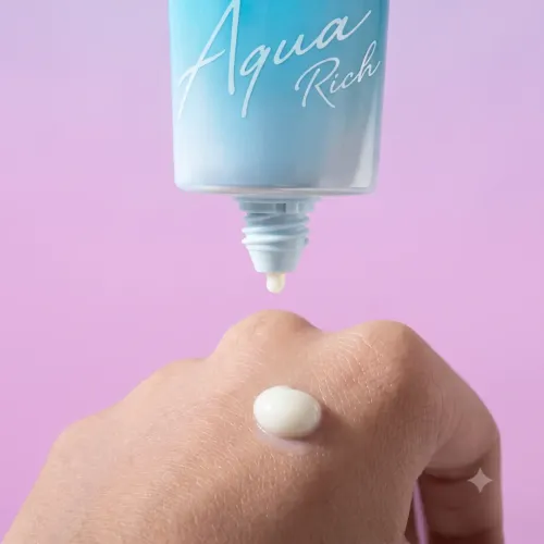 Biore: UV Aqua Rich Watery Essence Sunscreen SPF 50+ PA++++ - m | UV Protection | Lightweight Finish | Hydrating | Daily Defense | 15g