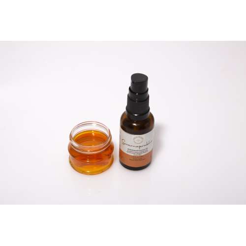 Pure by Priyanka: Swarnprabha Antioxidant Facial Oil - 30 ml