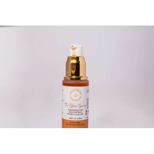 Pure by Priyanka: The Glow Serum - 40 ml