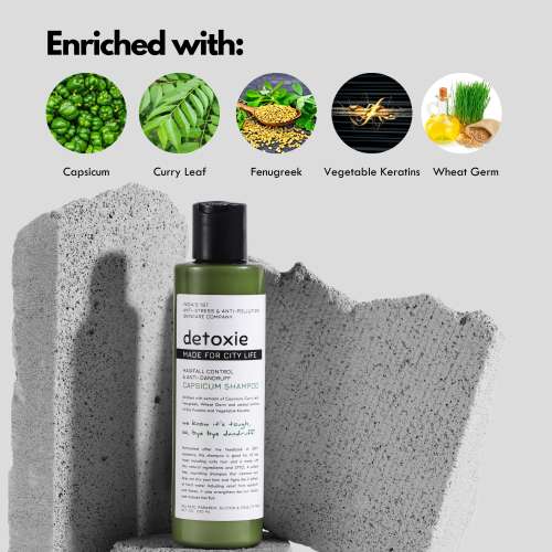 Detoxie: Anti-Dandruff & Flake Relief Capsicum Shampoo - 200 ml