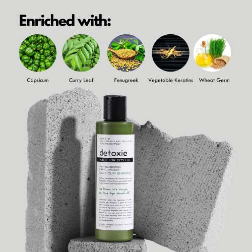 Detoxie: Anti-Dandruff & Flake Relief Capsicum Shampoo - 100 ml