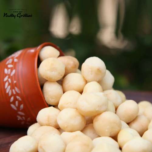 Nutty Gritties: Macadamia Nuts - 100g