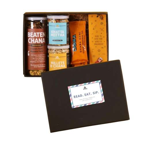 Omay Foods: DESI Treats Reading Gift Box Omay Foods: DESI Treats Reading Gift Box