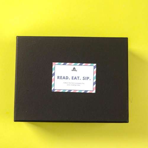 Omay Foods: DESI Treats Reading Gift Box Omay Foods: DESI Treats Reading Gift Box