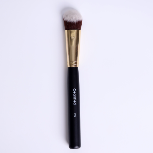 Wearified: Face Makeup Brush 05