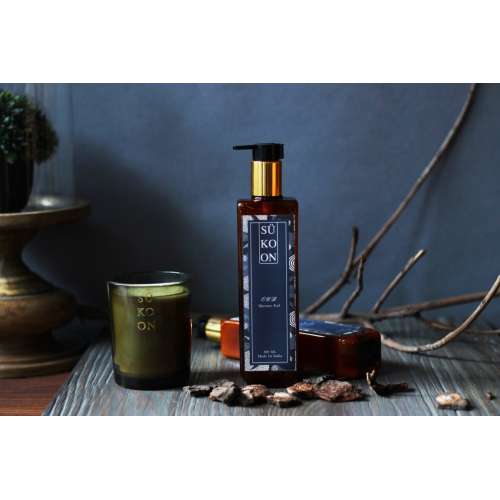Sukoon: Oud shower gel - 200ml