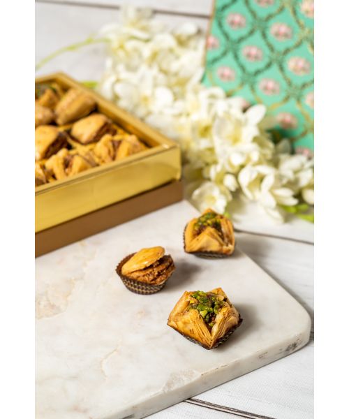 Foodcloud: Assorted Turkish Baklava Gift Box