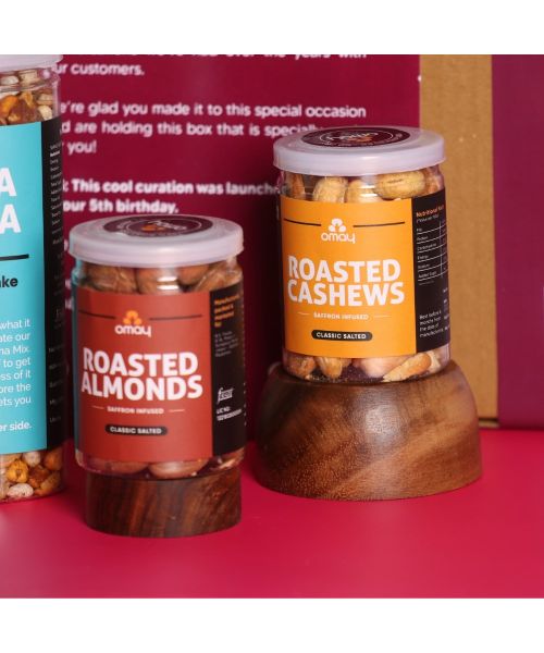 Omay Foods: Flavourful Takeaway Box