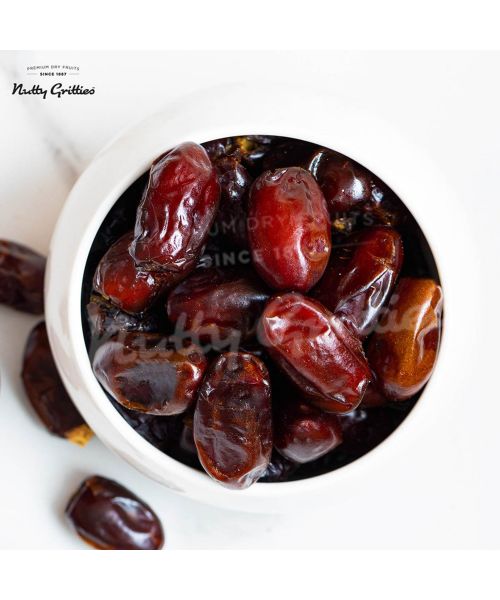 Nutty Gritties: Omani Dates, Khajoor - 1kg (2 Pack of 500g each)