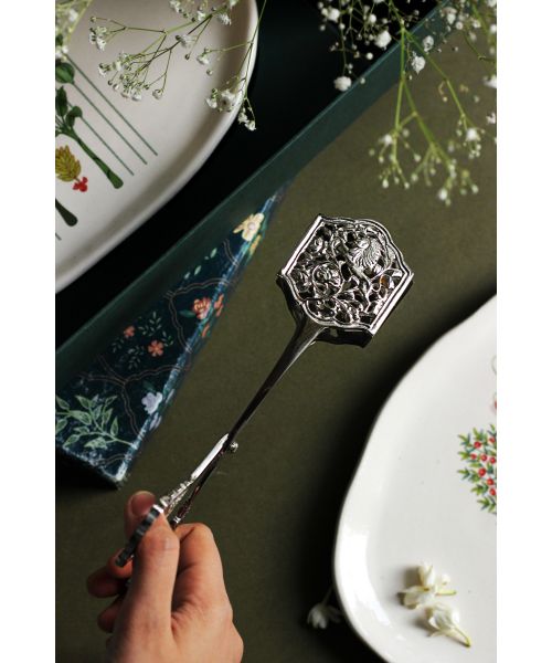 Sukoon: Bagh Platters with Tong