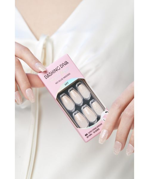 Dashing Diva: MAGICPRESS Glittery (Coffin)