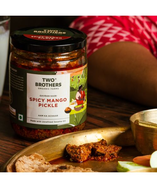 Two Brothers Organic Farms: Spicy Mango Pickle (300g)