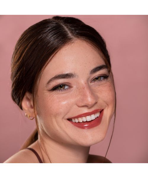 L.A.Girl: Sheer Tint Lip Balm - Sheer Black Cherry