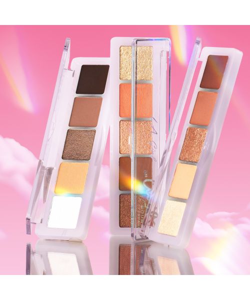 L.A.Girl: On Cloud Nine Bouncy Eyeshadow- Airy Taupe