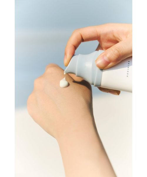 SKIN1004: SKIN1004 Madagascar Centella Hyalu-Cica Water-Fit Sun Serum 15ml