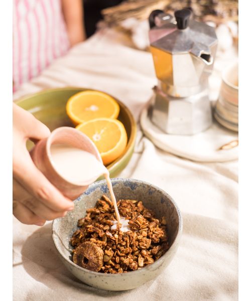 The Cinnamon Kitchen: Fig and Almond Granola - 200 gm