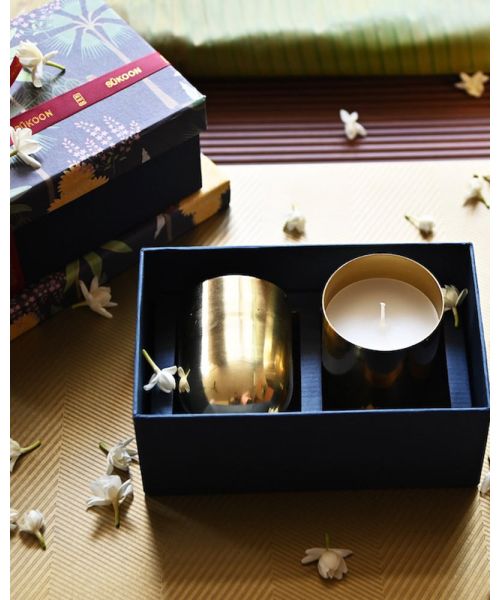 Sukoon: Set Of Two Alama Candles Floral Oud