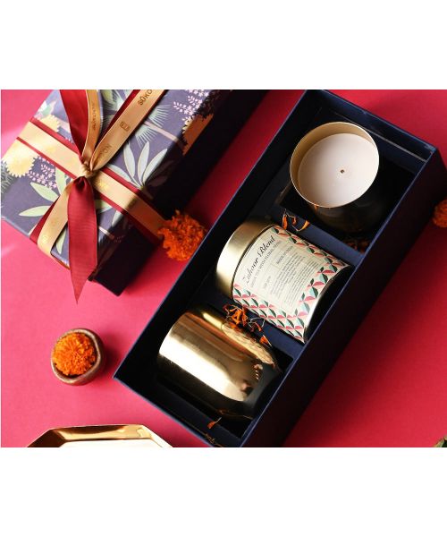 Sukoon: Set Of Two Alama Candles And Zuhoor Blend