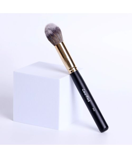 Wearified: Face Makeup Brush 04