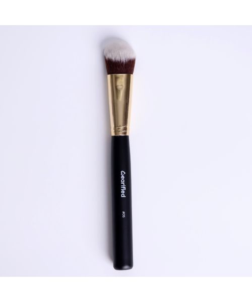 Wearified: Face Makeup Brush 05