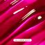 Makeup Revolution: Pout Bomb Plumping Gloss Jelly Berry Mauve